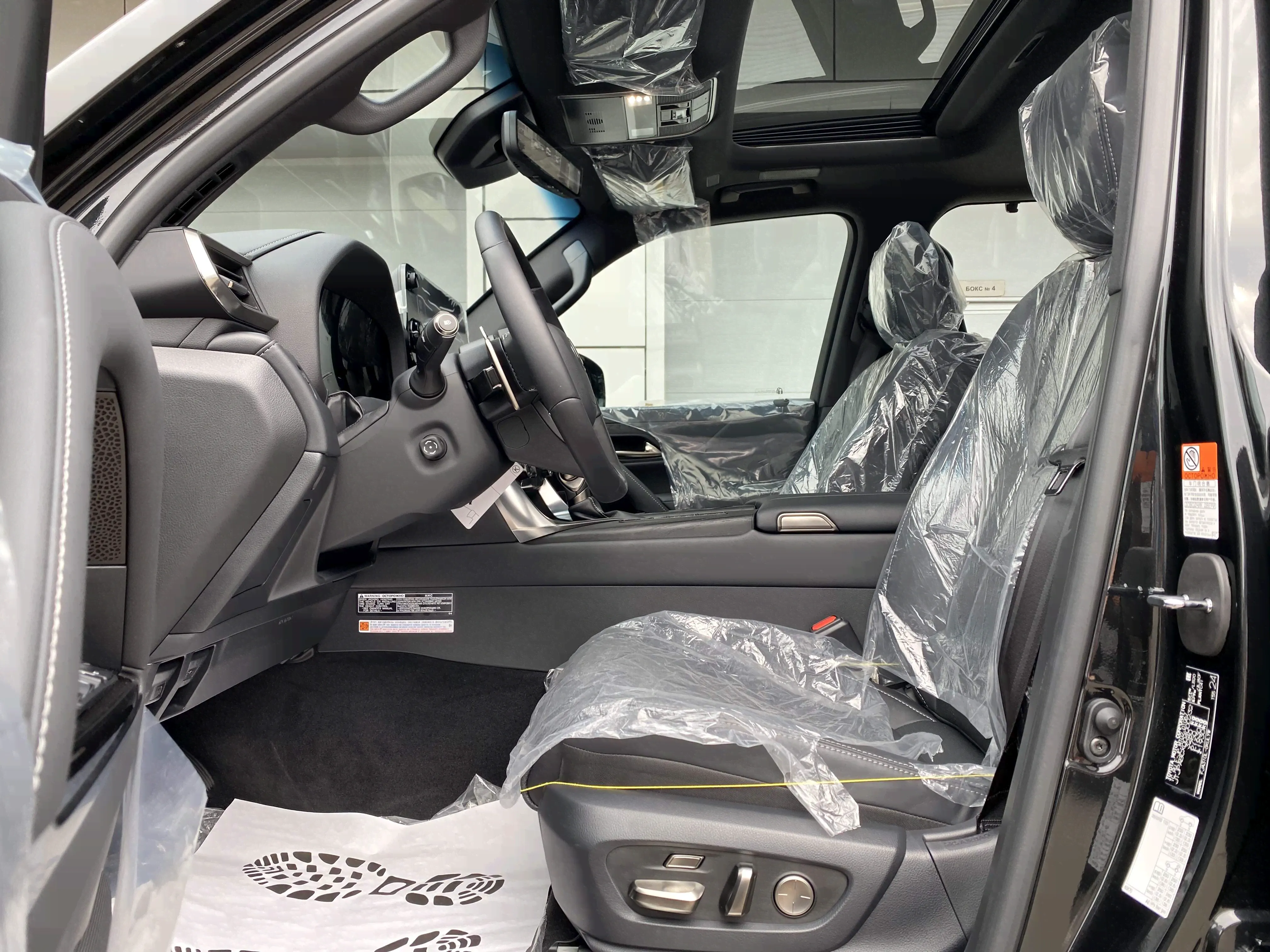 Lexus LX LX 500d 3.3 D AT (300 л.с.) Luxury-4