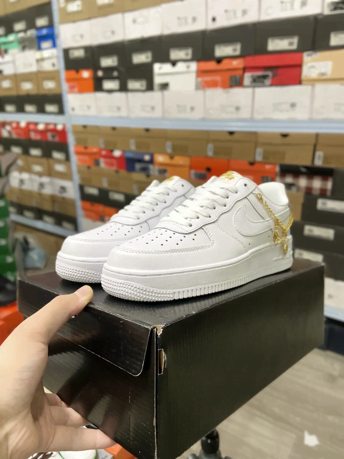 Nike Air Force 1 Low "LX White Pendant"-0