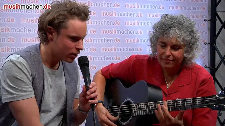 Musikmesse 2013 News: Martin LX Black