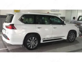 Lexus LX 570 2015 Молдинги на двери оригинал