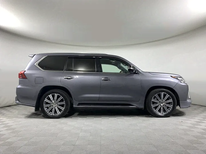 LEXUS LX 570 5.7, 2016-4