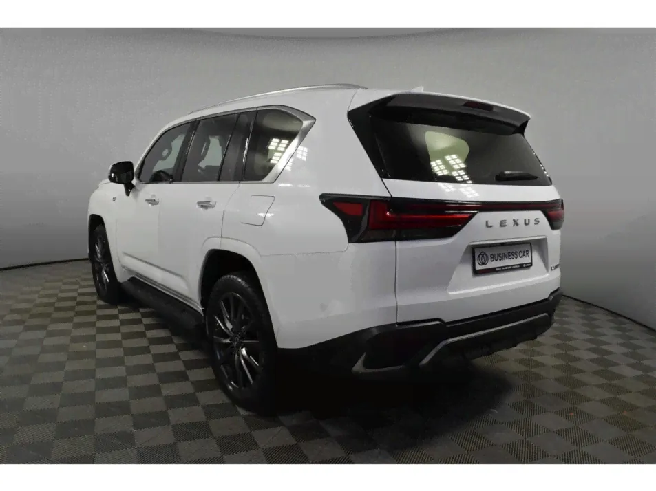 Lexus LX с пробегом-4